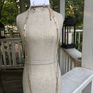 NEW - Gold Chain Necklace w/Earrings!